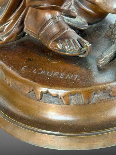 SCULPTURE EN BRONZE SIGNÉ DE ÉMILE LAURENT 1832 / 1898 REPRÉSENTANT UNE FEMME