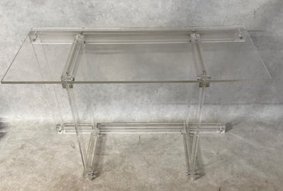 console in plexiglass
