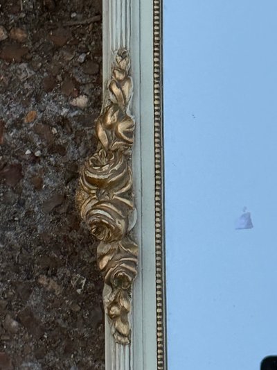 Specchio in legno dipinto