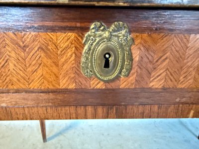 Table bureau plaquée bois de rose