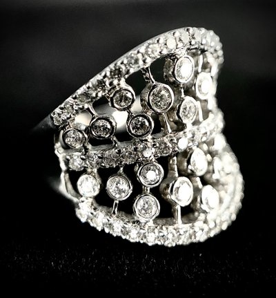 Bague sertie de 1,72 carats de diamants