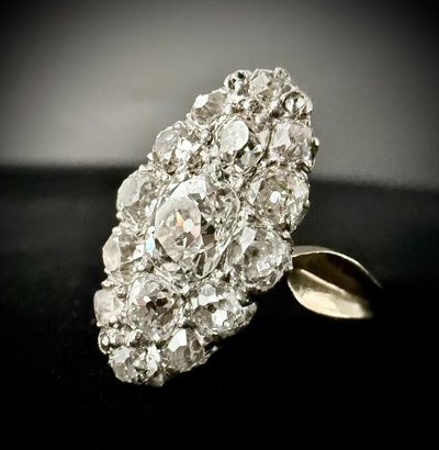 Bague or jaune sertie de 1,82 carats de diamants