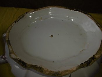 Earthenware tureen Sceaux XVIIIth century