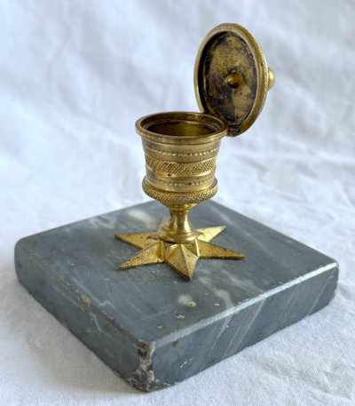 Encrier Empire en bronze doré, marbre bleu Turquin