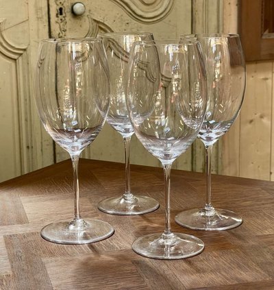 Set of 4 large Sèvres crystal tasting glasses