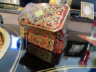 Scatola profumata in intarsio Boulle, tutte le facce d'epoca Napoleone III