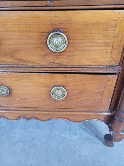 Cassettiera piccola del XVIII secolo