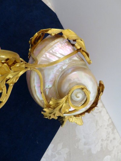 Napoleon III 19th-century gilt-bronze shell and bird trinket dish