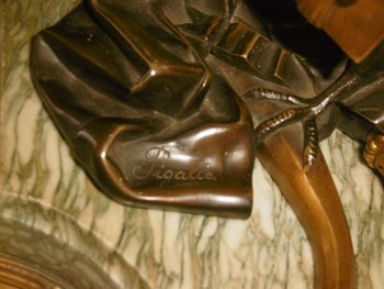 Pigalle Bronzo firmato