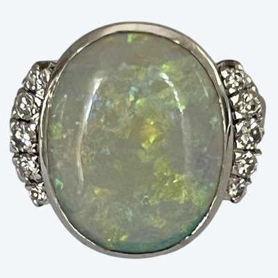 6681- White Gold Opal Diamond Ring