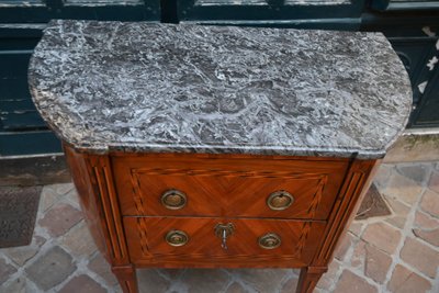 Commode forme demi lune d époque Directoire
