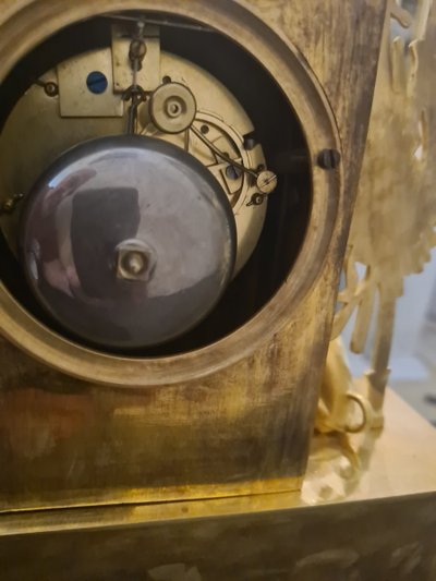 Pendeluhr aus der Restaurationszeit