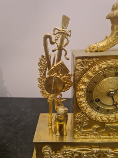 Pendeluhr aus der Restaurationszeit