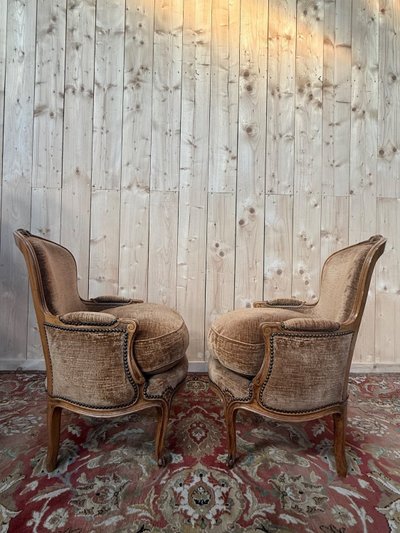 Pair of Louis XV glossy brown velvet shepherdesses