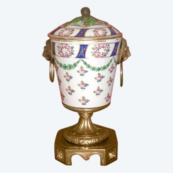 Vaso coperto di Sèvres