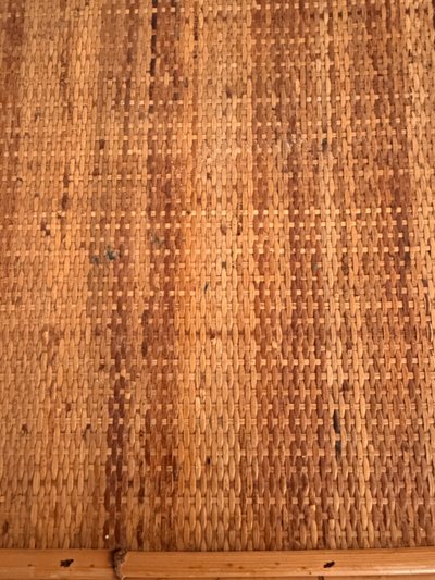 Ausziehbarer Couchtisch