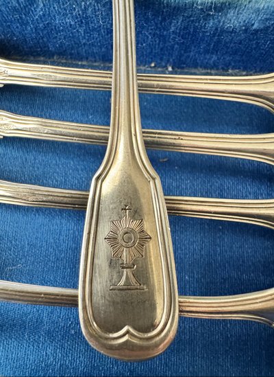 Six small silver spoons with monstrance motif - 19th century