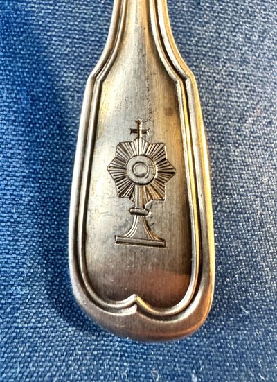 Six small silver spoons with monstrance motif - 19th century