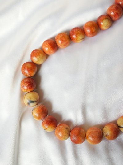 Collana vintage anni '60-'70 in corallo mela o spugna naturale con perline grandi