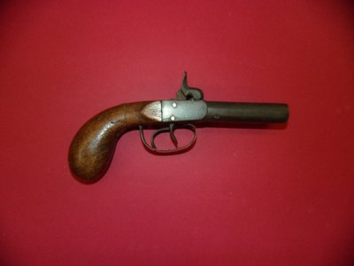 Pistolet percussion à double canon, époque 19ème.