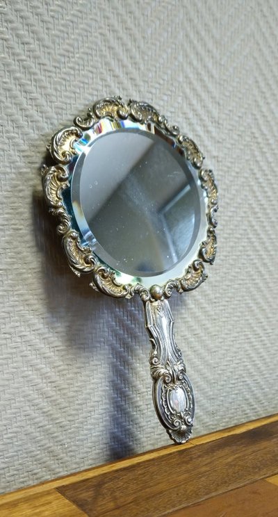 Antique silver-plated hand mirror – Louis XV Rococo style – Shell and scroll decoration