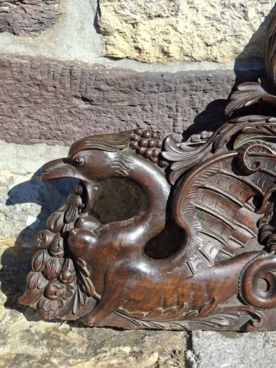 Fronton Neo-Renaissance Bas relief représentant le diable dans le gout de Hugues Sambin