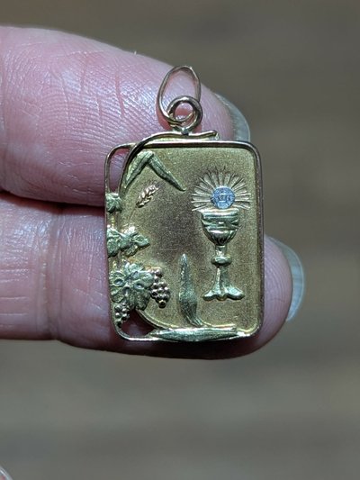 Antikes Gold 18k Art Nouveau Religiöse Anhänger Medaille Französisch Taufschmuck CIRCA 1900