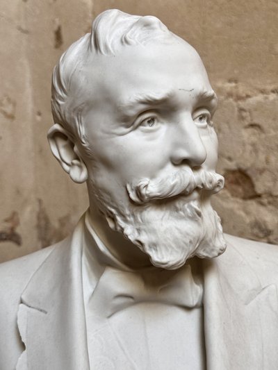Büste von Präsident Loubet - Denys Puech - Biscuit de Sèvres