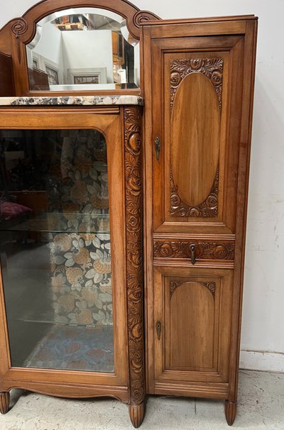 Buffet d'époque Art Déco en noyer massif XX siècle