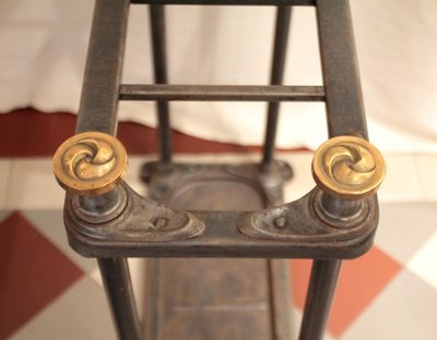 Portaombrelli e bastoni in ferro e ottone in stile Art Nouveau, 1900 ca.