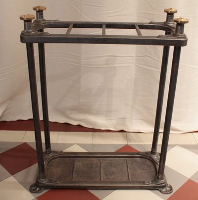 Portaombrelli e bastoni in ferro e ottone in stile Art Nouveau, 1900 ca.