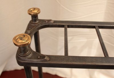 Portaombrelli e bastoni in ferro e ottone in stile Art Nouveau, 1900 ca.