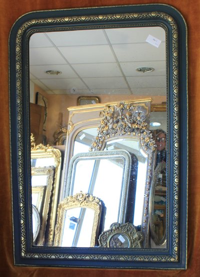 93 x 135 cm Miroir de cheminée ancien, moulure Louis Philippe perlée, patine et dorure