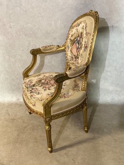 Poltrona con nodo accidentale