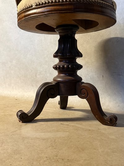 Stuhl von misicien