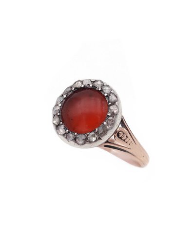 Antiker Karneolring mit Diamanten, 18 Karat Gold und Silber