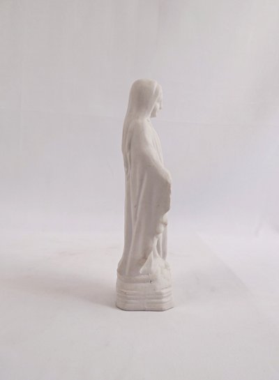 Art-Deco-Statue der Unbefleckten Jungfrau Maria aus Biskuitporzellan, frühes 20. Jahrhundert