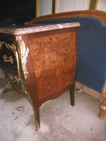 Commode Louis XV Galbée