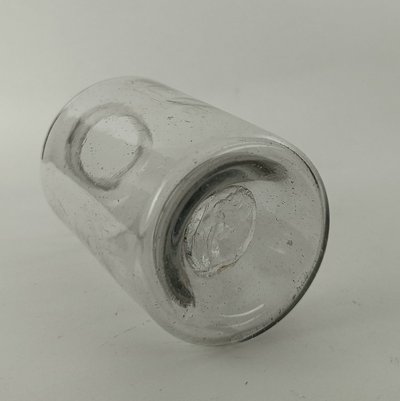 Blown glass jar (1) - 18th century