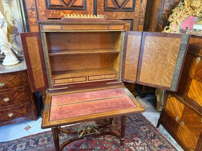 BONHEUR DU JOUR DE STYLE LOUIS XVI
