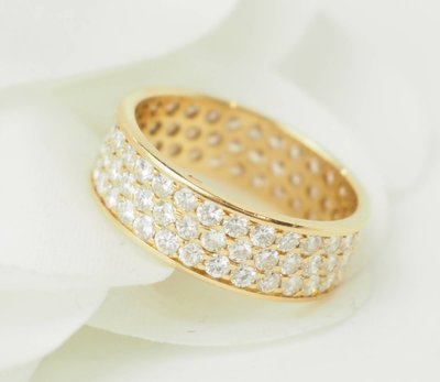 Bague alliance pavée diamants en or jaune