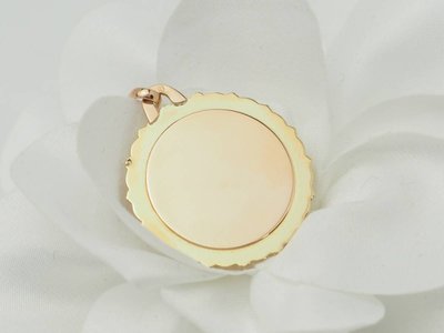 Augis Medal “More Than Yesterday Than Tomorrow” Yellow Gold Diamond Ruby – Love Jewel
