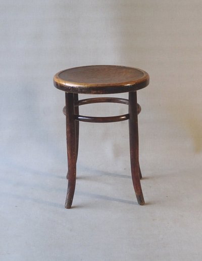 Tabouret Fschel, vers 1915 assise bois assise thermoformée, No Thonet