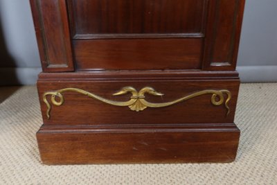 Paire de grandes sellettes à portes en acajou XIXème siècle