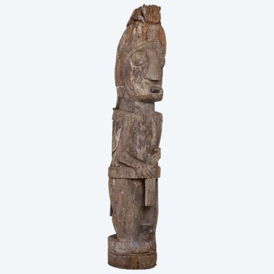 Figure Hampatong Dayak, Bornéo