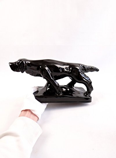 Ceramic sculpture of a hunting dog from Vallauris, signed Faïences & Poteries de Provence