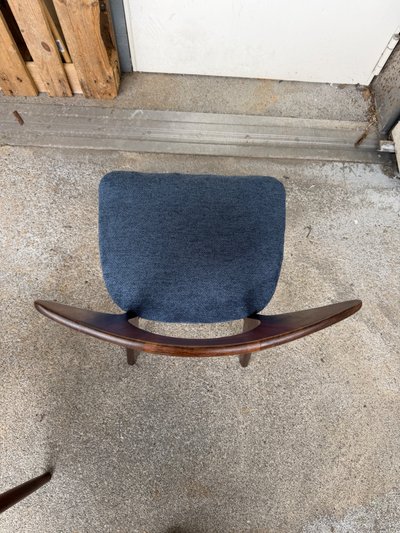 SUITE DE 4 CHAISES EN PALISSANDRE DE RIO PAR NIELS KOEFOEDS CIRCA 1960 DANEMARK