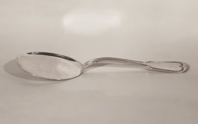 Crumb scoop Silver plated metal