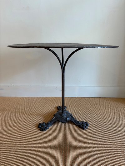 TABLE DE JARDIN OU TABLE BISTROT EN MÉTAL.