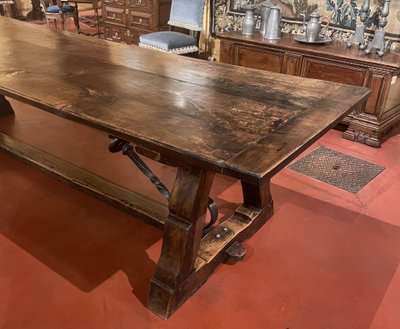 Impressionnante table de monastère espagnole en chêne de style médieval 3m28 de long
